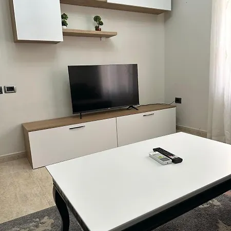 公寓 Comfortable In The Center Of *